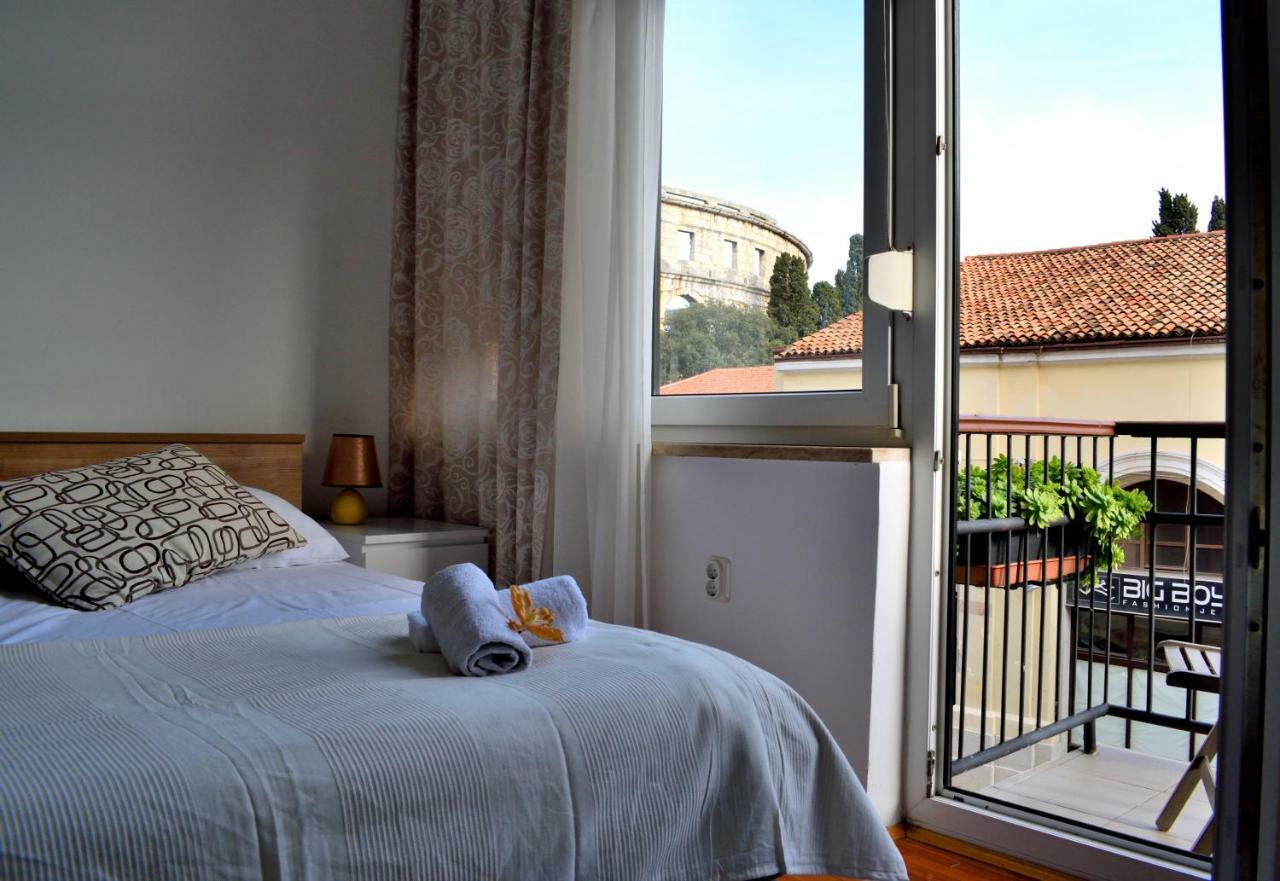 Amphitheatre Apartments Pula Exterior foto